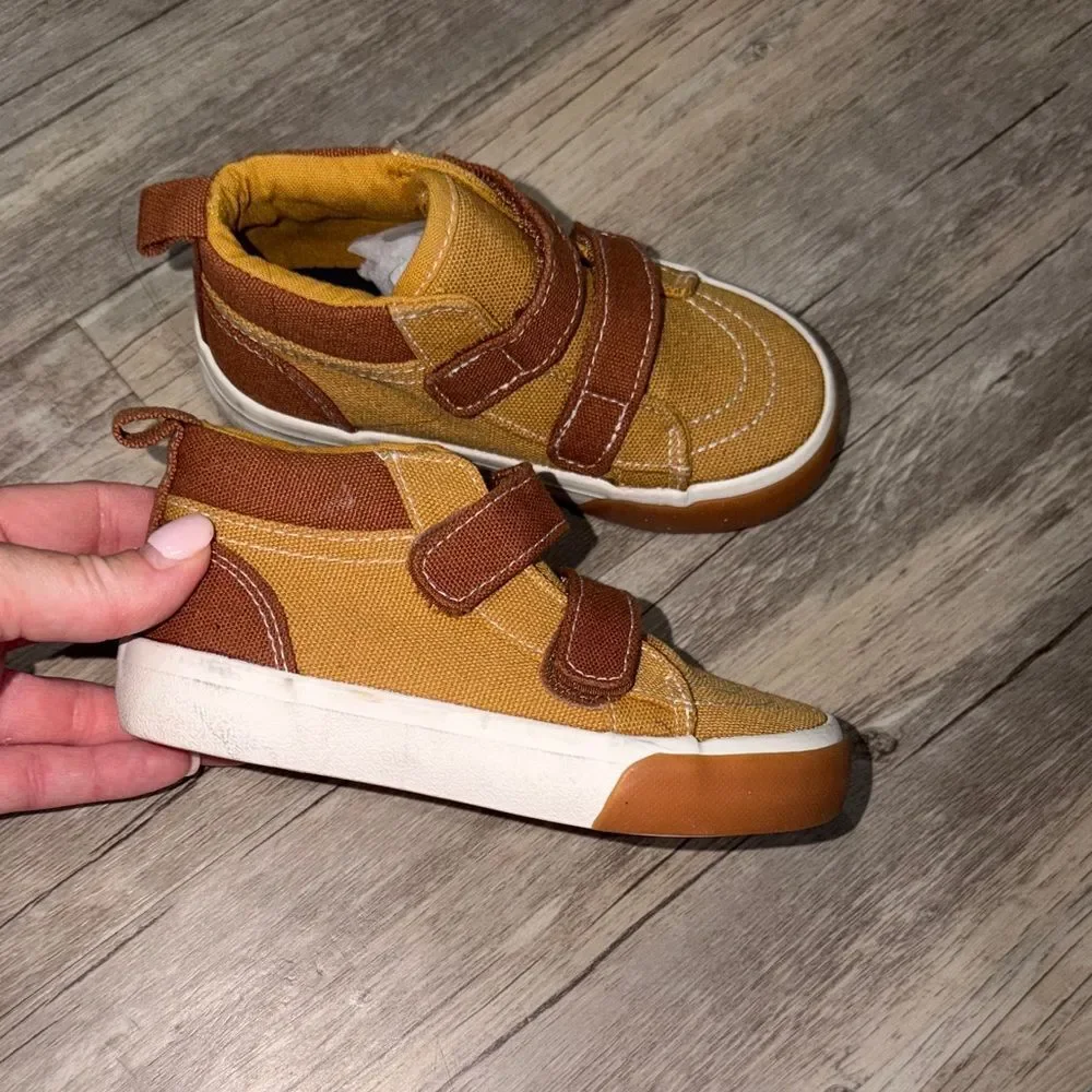 Old Navy Kids High-Top Sneakers in Mustard & Brown